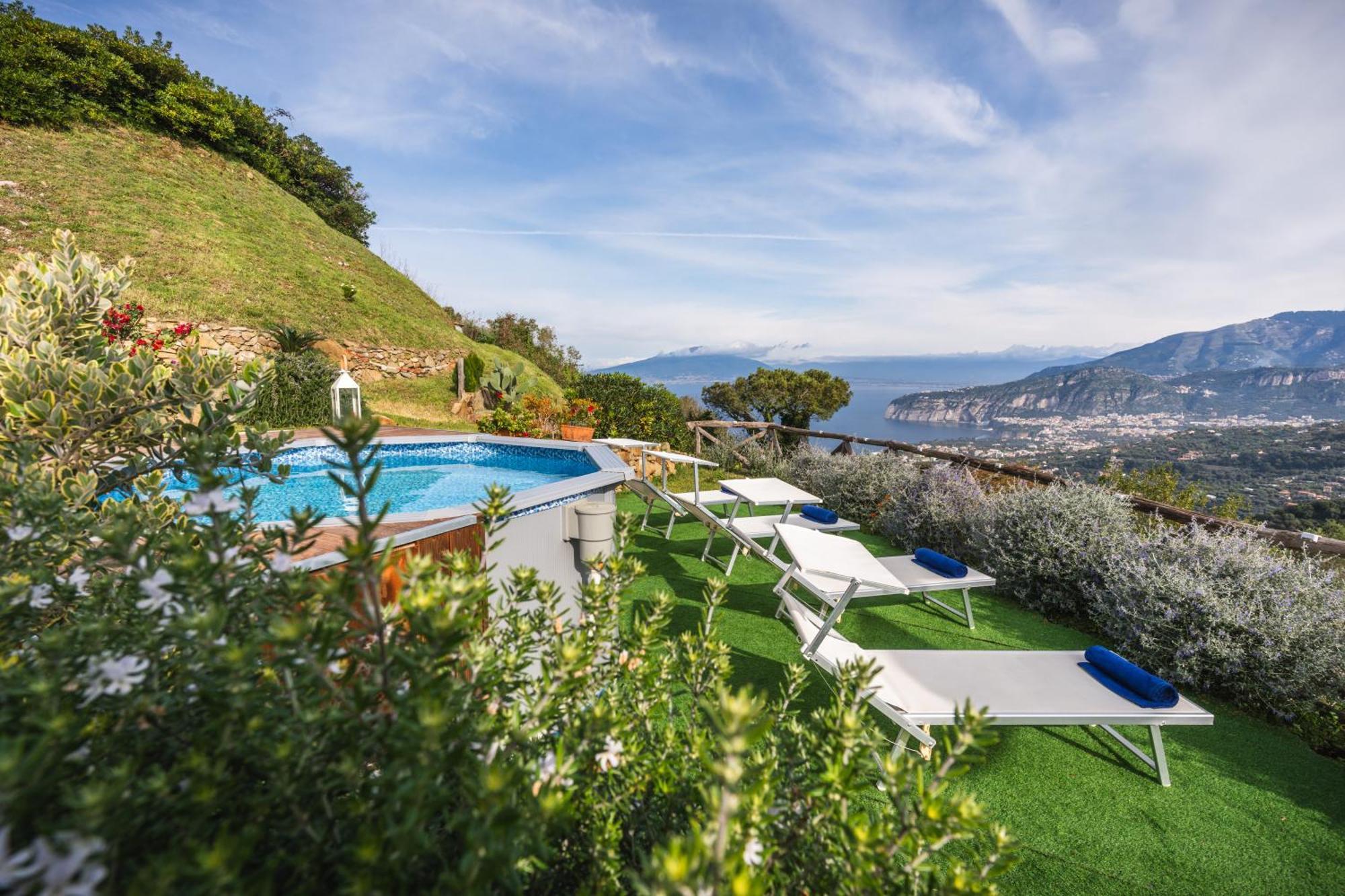 Villa Dei Golfi SantʼAgata sui Due Golfi Exterior foto
