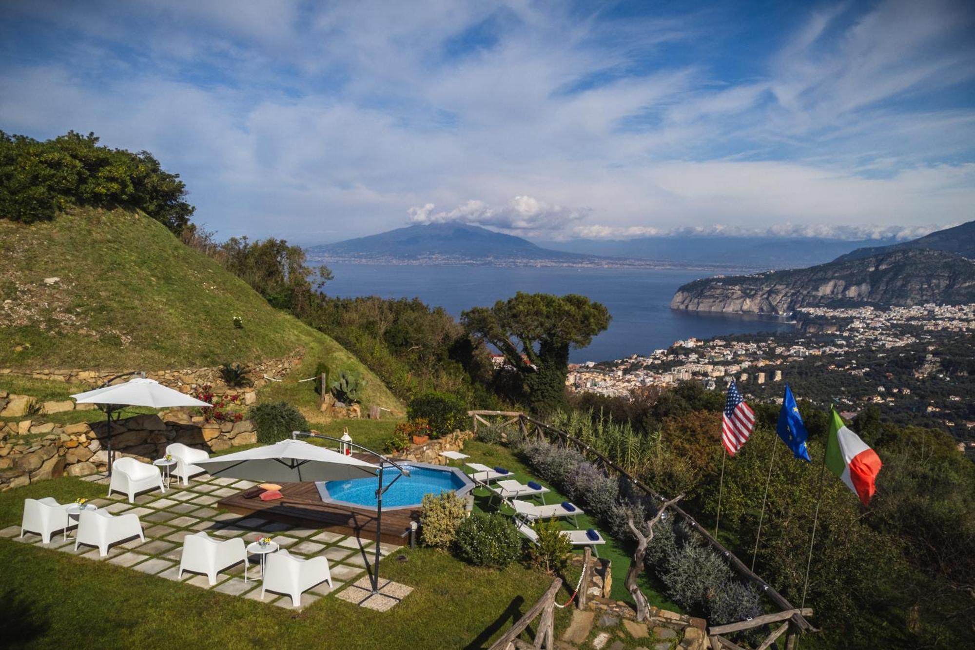 Villa Dei Golfi SantʼAgata sui Due Golfi Exterior foto