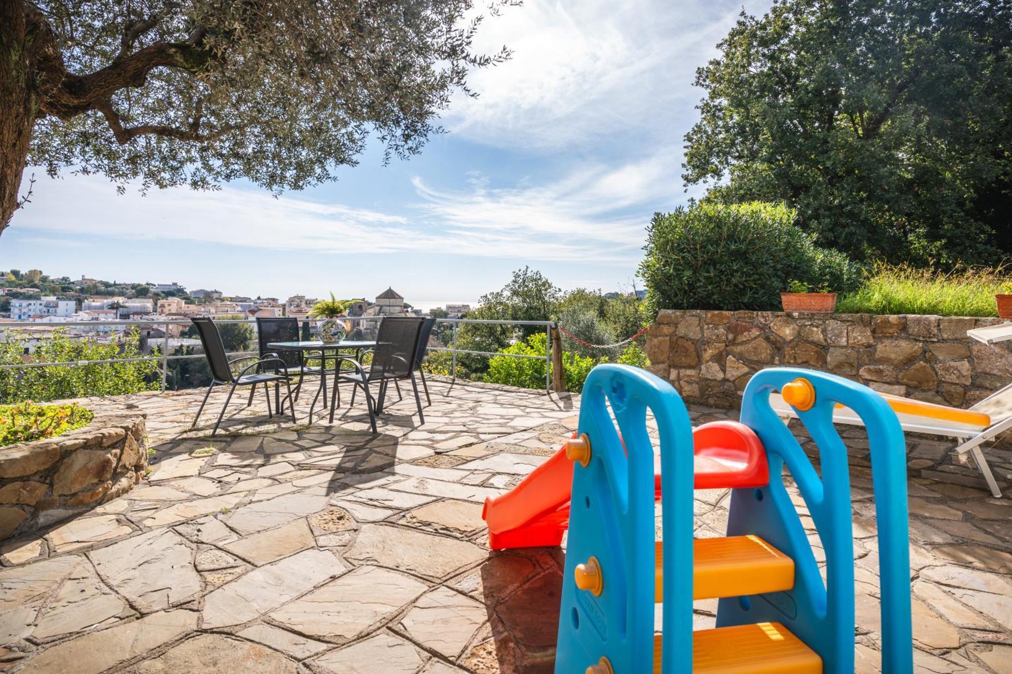 Villa Dei Golfi SantʼAgata sui Due Golfi Exterior foto
